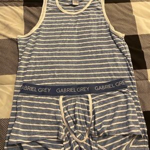 Gabriel Grey tank and trunk